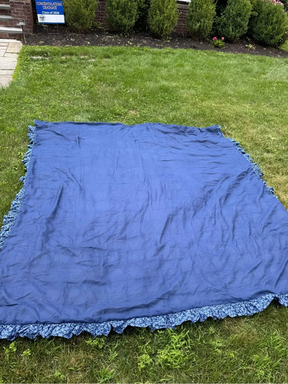 Full size Puff Handmade Floral Patchwork Quilt in Blue, Pink and white + 2 shams